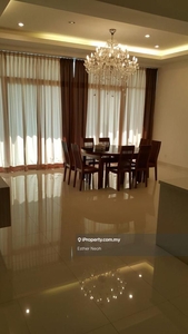 H Residence, Gurney. Seaview, Fully Furnished.