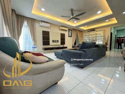Move In Condition Double Storey Semi-D Aman Perdana Klang for rent