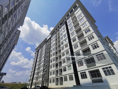 Partial Furnished New Apartment @ Airtrollis at Sendayan for rent