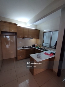 Zen Residence Condo Puchong 1221sf semi furnished 3 rooms 2 parkingss