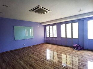 Renovated 1st Floor & 2nd Floor Shop Lot Bandar Country Homes Rawang