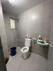 Small Room For Rent At Trifolia Apartment, Kg Jawa Klang