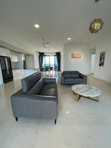 Straits View 18 near CiQ Fully Furnished Luxury Condo for Rent