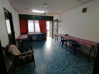 Flat Pkns Seksyen 18 Shah Alam Design for Company Hostel Or Student