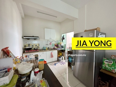 Straits garden residence jelutong 4 bedrooms 2 carparks