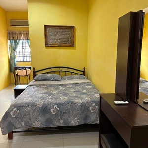 Room for rent in Ampang Ipoh Perak