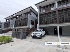 3storey End Lot The Mulia Residence