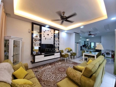 2.5 Storey House in Frangipani Seksyen U12 Taman Cahaya Alam Shah Alam
