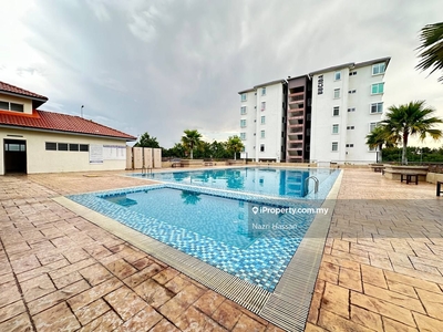 Apartment Residensi Warnasari 2, Bandar Puncak Alam
