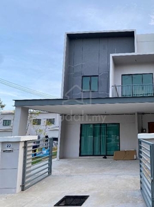 Double Storey Corner Lot Amanplus (Gated and Guarded)
