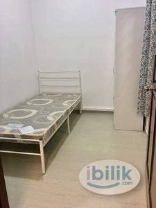 Comfy Furnished Room + Private Bath Room for Rent at Bukit Belimbing, Seri Kembangan
