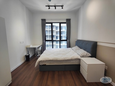 Master room with Private Bathroom . Allow ‍ ‍ . Included Utility Wifi Cleaning . ❌ Agent Fee . 0️⃣ Maintanancd