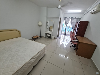 SUPER BIG master bedroom with private balcony