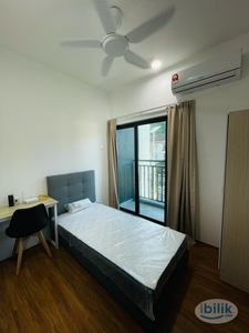 UCSI New Balcony Room!!! 2 minutes walking distance to UCSI!!!