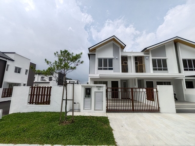 Setia Ecohill 2, Semenyih @ End Lot Brand New Double Storey Terrace House for Sale