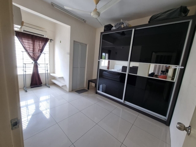 affordable with LIFT - Cheras Intan Apartment 2R2B