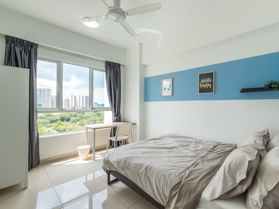 Deluxe / Superior Room at Tropicana Bay Residences