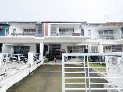 Double Storey Superlink House Taman Pinggiran Sg Buloh