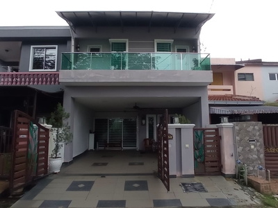 [FULLY RENONATED] 2 Storey Terrace House Taman Sri Serdang Seri Kembangan