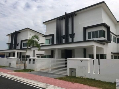 [High Rebate Package] Bumilot 2sty Terrace House Nr Cyberjaya Putrajaya
