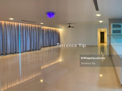 Junior penthouse for rent 5 rooms facing swimming pool