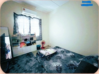 Kota Damansara 3 Rooms 2 Bathrooms 5 minutes to Sunway Giza and 10 minutes to IKEA (RM800 monthly rent for 6 months)