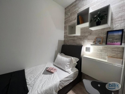 Near MRT Fully Furnished Small Room Emporis Kota Damansara Condominium All Inclusive Fee
