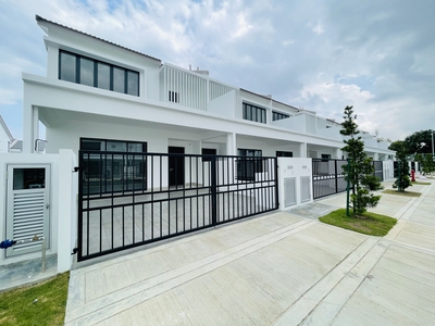 Newly Handover 2 storey Terrace For Sale, Cyberjaya