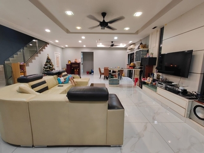 NICE RENOVATED & WELL MAINTAINED HOUSE 2 Storey Semi-D @ Taming Indah for sale