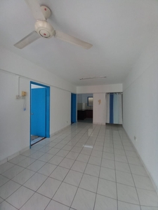 Partially Furnished 2R2B Arena Green Bukit Jalil