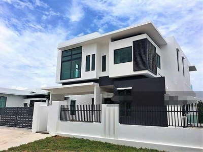 Puchong [ Hilltop Semi D Concept Double Stroey ] 100% Full Loan , Gated & Guarded