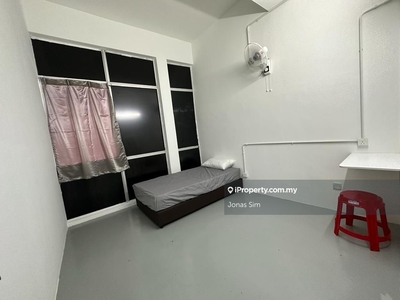 Room for Rent In Tanjong Karang near New Hospital