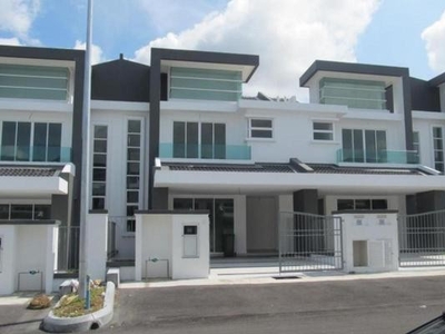 Shah Alam [ Gaji RM4000 Can Apply ] Double Storey 22x75 Open For Register