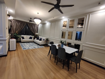 Zenopy Residence at Seri Kembangan, Partially furnished and well designed house for sale