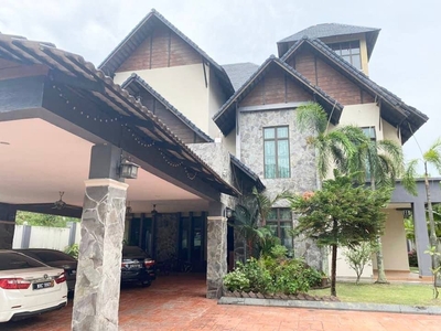 Bungalow 4 Storey Country Heights Kajang Fully Renovated With Private Swimming Pool For Sale