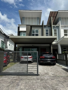 FOR SALE Greenhills Residence, Shah Alam (Phase 5)