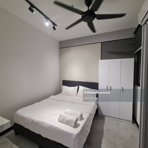 Neu Suites Room Rental @ For Rent
