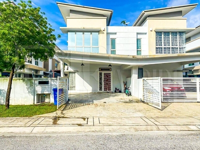 Semi-D Cluster Casa Suria, Seksyen U10 Puncak Perdana, 40170 Shah Alam
