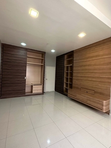 Taman Bukit Indah 4 Bedrooms 3 Bathrooms Partial Furnished for Rent