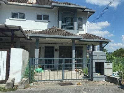2 storey Corner at Taman Lestari Putra, Sri Kemban