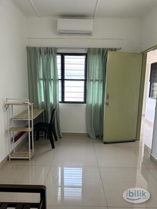 Bright & NEW, Middle Room at Section 17/29, Very Near 17 Mall, PJ, Selangor