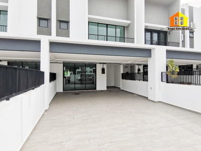 Bumi FREEHOLD New Completed 2 storey terrace @ Cheng FOR SALE