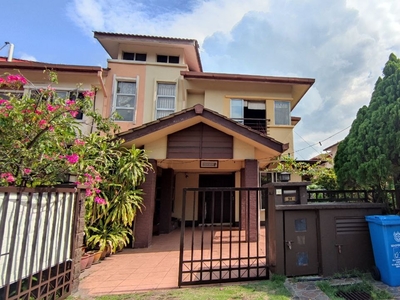 FACING OPEN + END LOT Double Storey Terrace, Jalan Arca, Seksyen U8 Bukit Jelutong Shah Alam.