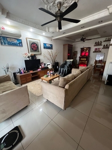 For Rent/ Jalan setia 7/x @ Taman Setia Indah Double Storey Terrace House Renovated unit