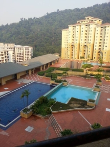 Ketumbar Heights Condo 755Sqft with 3 Car Parking Lot at Cheras for sale