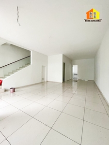 New Non-bumi FREEHOLD 2 storey Terrace 22x70 @ One Krubong FOR SALE