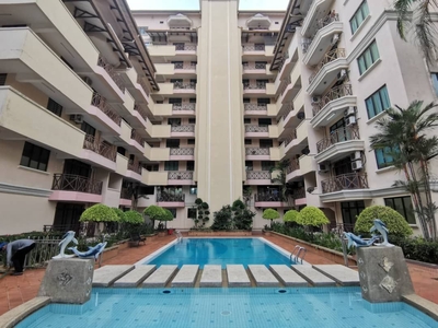 Non Bumi Fully Furnished Duplex Condo @ Kampung Lapan FOR SALE