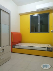 Single Room C/W Bed For Rent, D'alamanda Condo (Near Maluri LRT/MRT Station) (Walking Distance to Sunway Velocity & AEON Maluri)