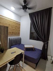 The Hamilton Small Room Fully Furnished nearby MRT Ready to move in