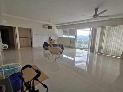 The Plaza Condo Greenery View High Floor For Sale